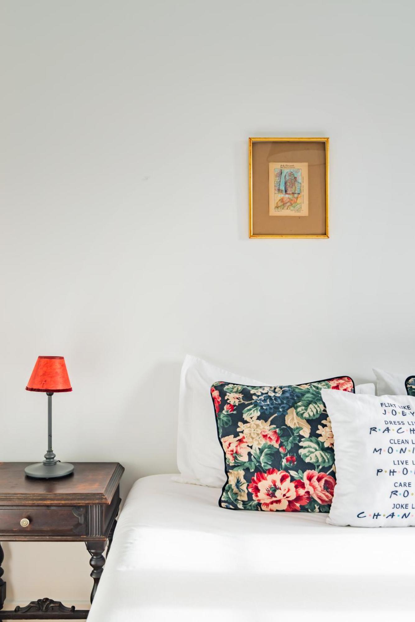 Monica'S Place A Friends' Inspired Apartment 리스본 외부 사진